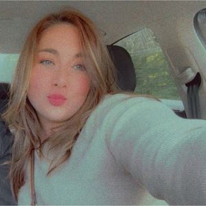 Meet your Posher, Valerie